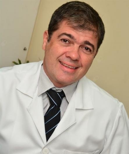 Dr. Wanderley Crestoni Fernandes