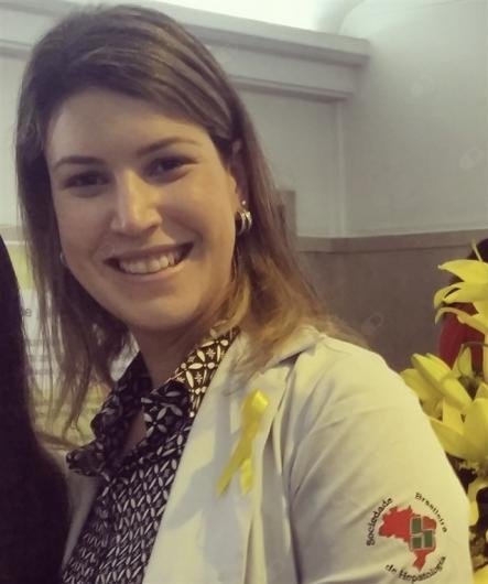 Dra. Mariana Poltronieri Pacheco