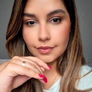 Renata Pedon de Paula Alencar