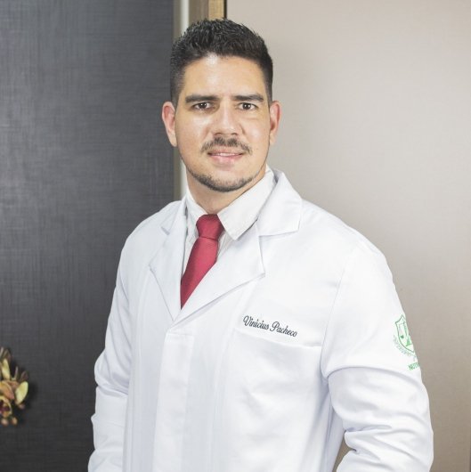Dr. Vinicius Pacheco Pereira De Oliveira