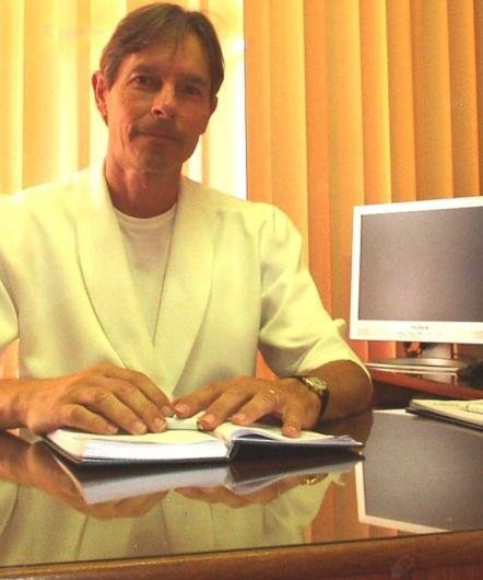 Dr. Reynaldo Herdy