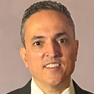 Dr. Eduardo R. Rocha