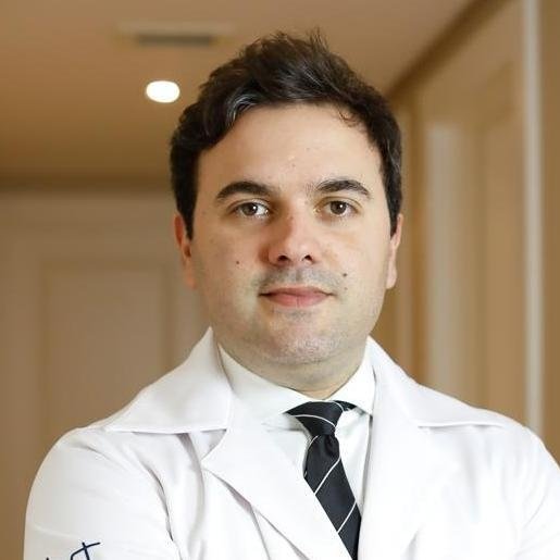 Dr. Flávio de Freitas Neto