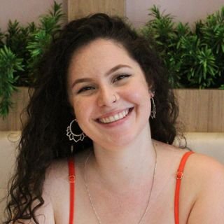 Marina Simões