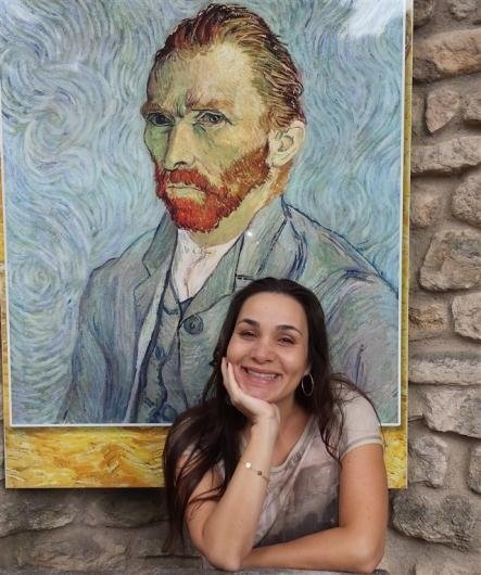 Dra. Lara Ventura Rodrigues Da Cunha
