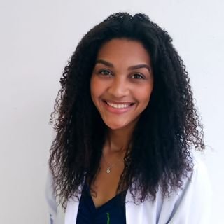 Karine Alves de Souza