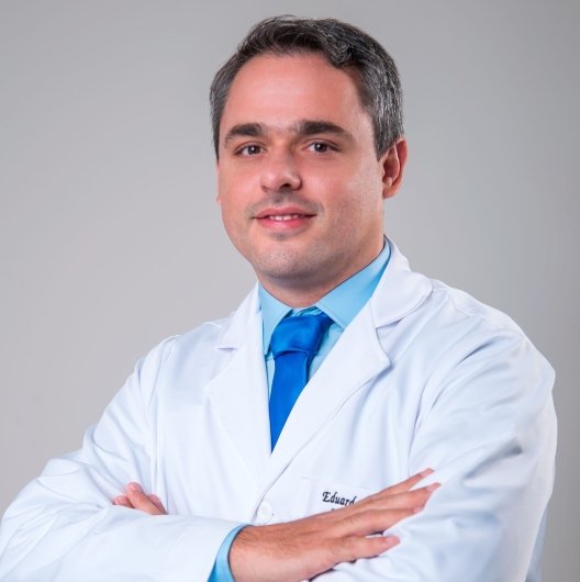 Dr. Eduardo Ferreira