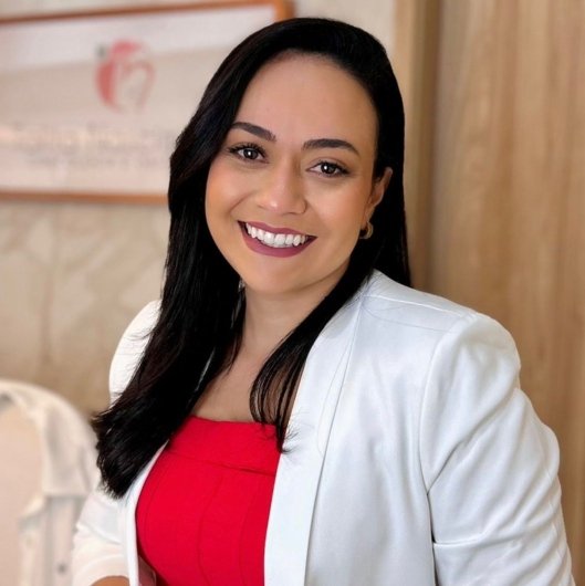 Dra. Talita dos Santos Nascimento