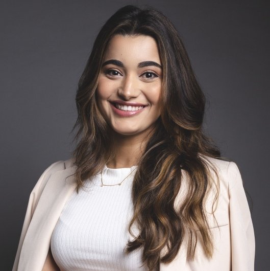 Dra. Ana Caroline Oliveira