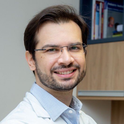 Dr. Henrique Penatti