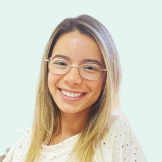 Larissa Pedreira Durães