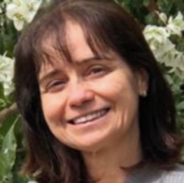 Dra. Rita de Cassia Menezes