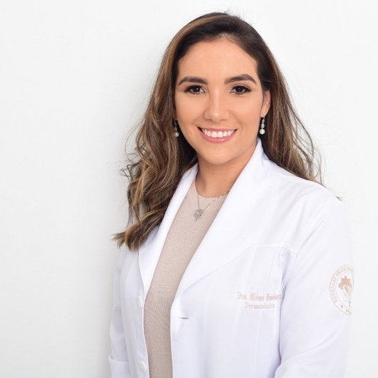 Dra. Milena Mendonça