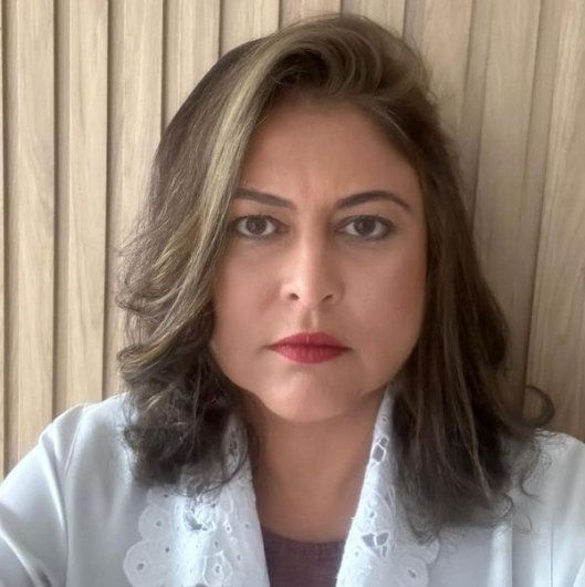 Dra. Tatiana Santos