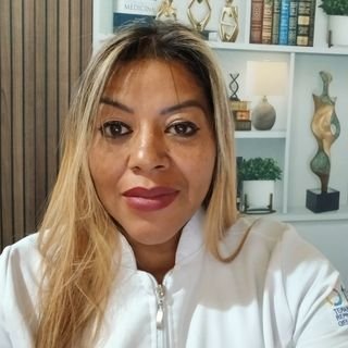 Prof. Cinthia Rei