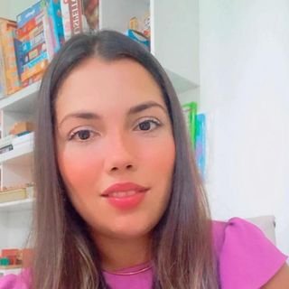 Isis Villete Gomes