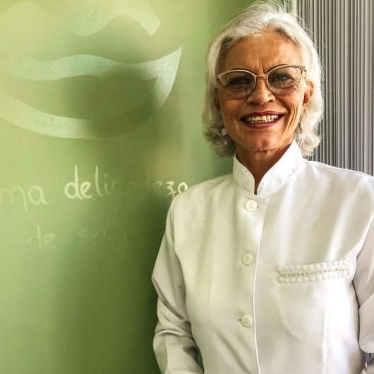 Dra. Nara Martins