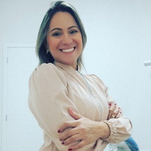 Dra. Aline Rodrigues