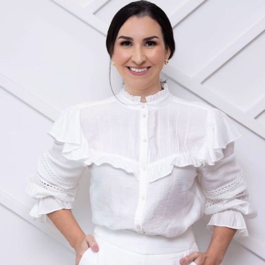 Dra. Bruna Chagas de Azevedo