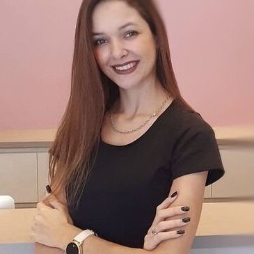 Dr. Caroline Cabral
