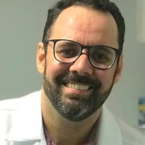 Dr. Edgard Santos