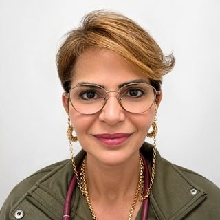 Dra. Patricia Caixeta Ferreira