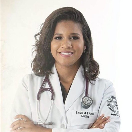 Dra. Leticia Alves