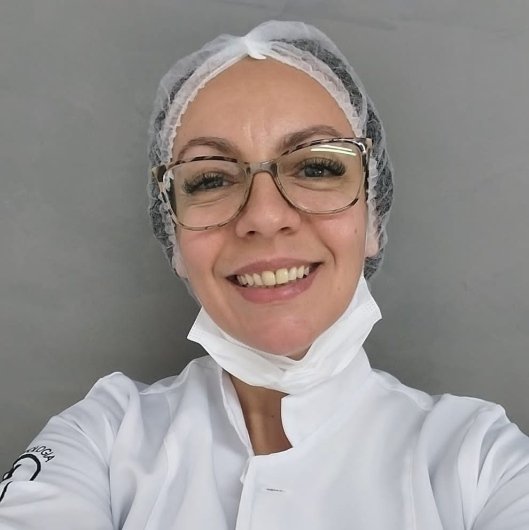 Dra. Paula Cristina Rodrigues