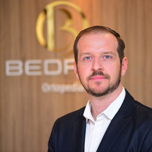 Dr. Daniel Bedran de Castro