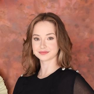 Dra. Laura Ghirardello