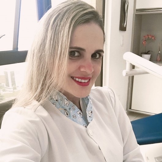 Dra. Cristiane valeska Moura sales