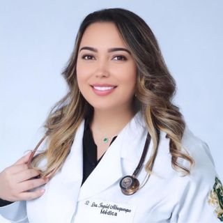 Dra. Ingrid Albuquerque Araujo Gomes Self