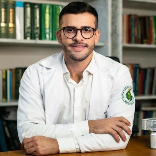 Dr. Francisco Clitson Sousa Oliveira