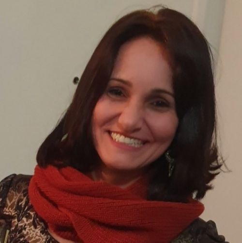 Cíntia Garcia