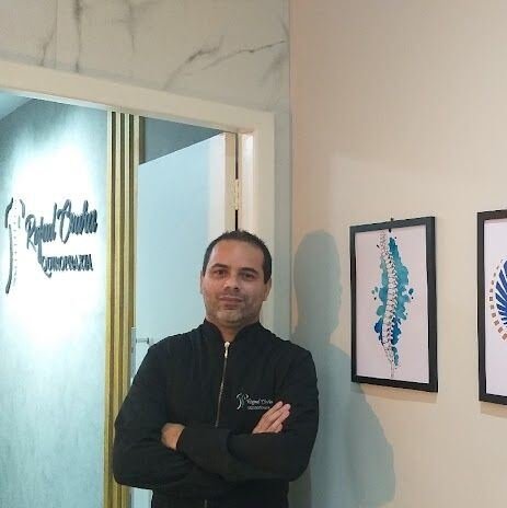 Dr. Rafael Coura