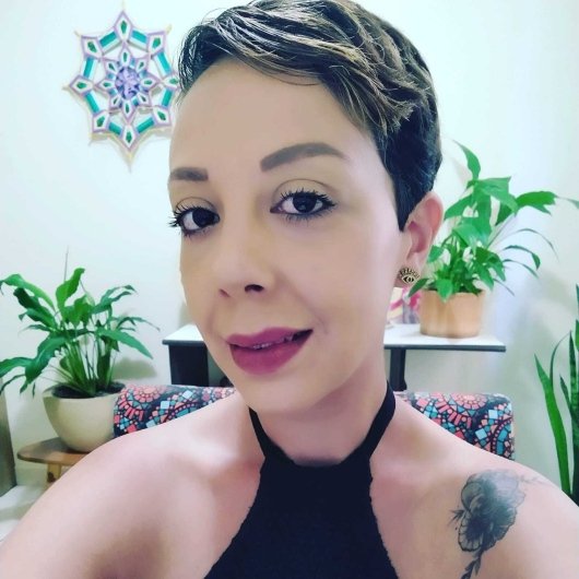 Dra. Cristiane Melo