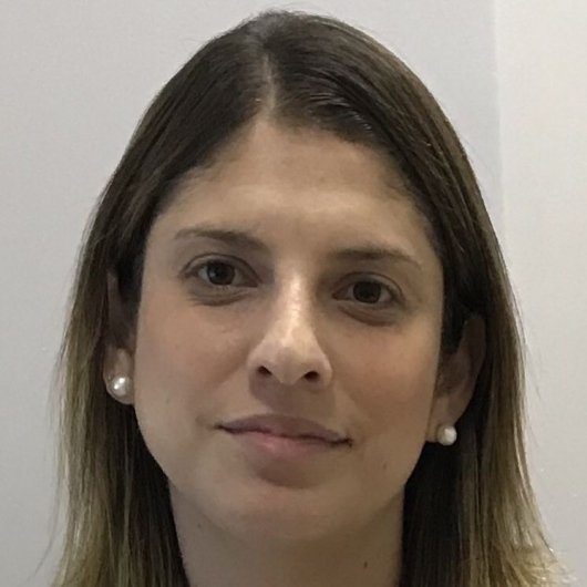 Dra. Thais De Araujo Freitas Gomes