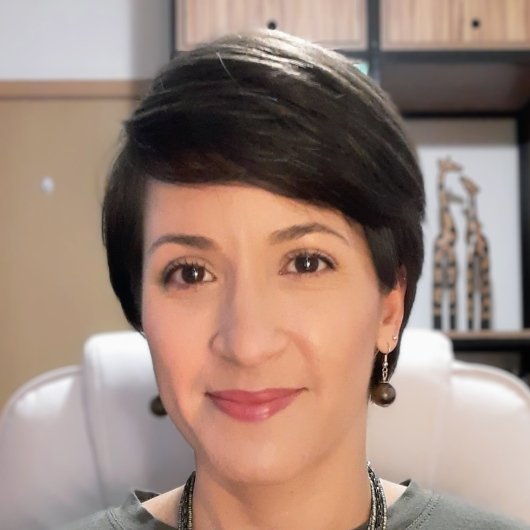 Dra. Ana Luisa Lamounier Costa