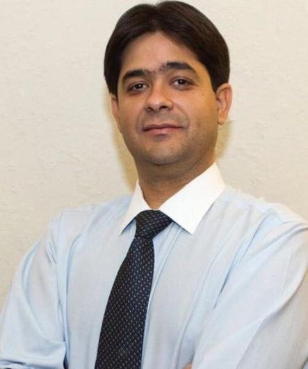 Dr. Adolfo Scherr