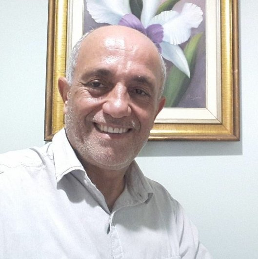 Dr. Renier Veloso de Godoy