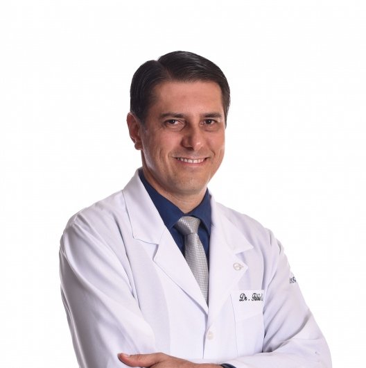 Dr. Fábio Lucena