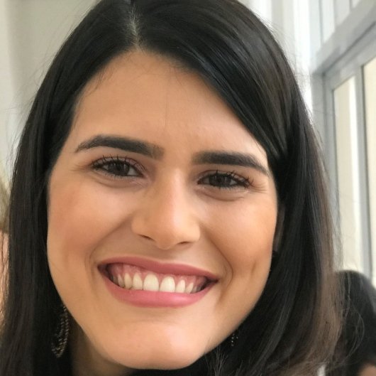 Dra. Desirée Castro Cordeiro