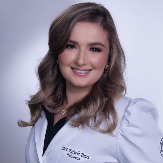 Dra. Rafaela Diniz