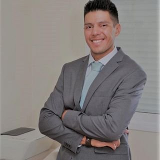 Dr. Filemon Henrique
