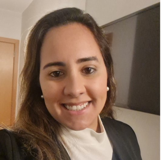 Dra. Natalia Feitosa Pinheiro