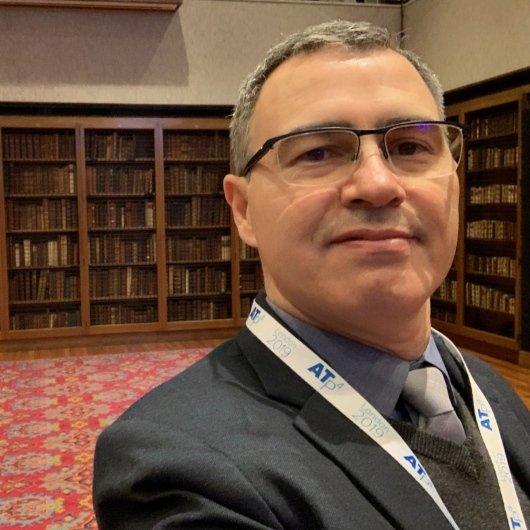 Dr. Jacson Silva
