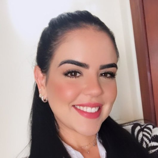 Dra. Ana Paula Garcia Tavares