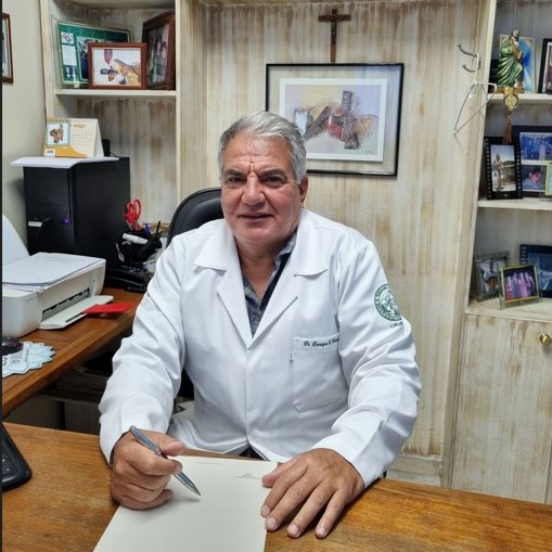 Dr. Domingos Costa Hernandez Junior