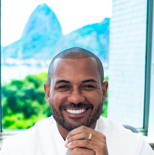 Dr. Fabrício Frazão de Mattos