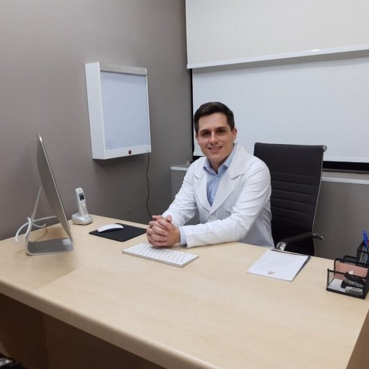 Dr. Thiago Fagundes